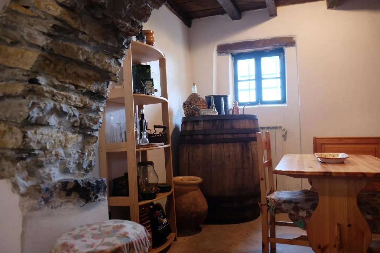Agriturismo Il Glicine E La Lucerna - Appartamento Scala Ranzo-Borgo Italy