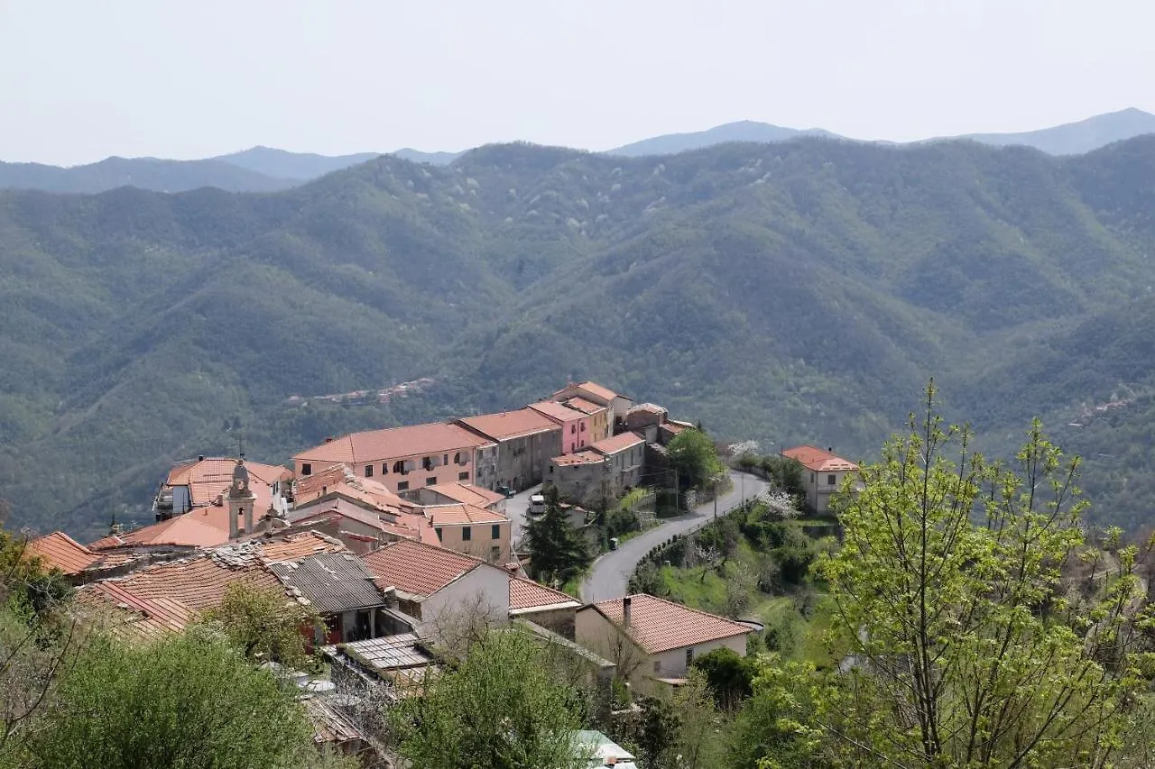 Agriturismo Il Glicine E La Lucerna - Appartamento Scala Ranzo-Borgo 0*,  Italy